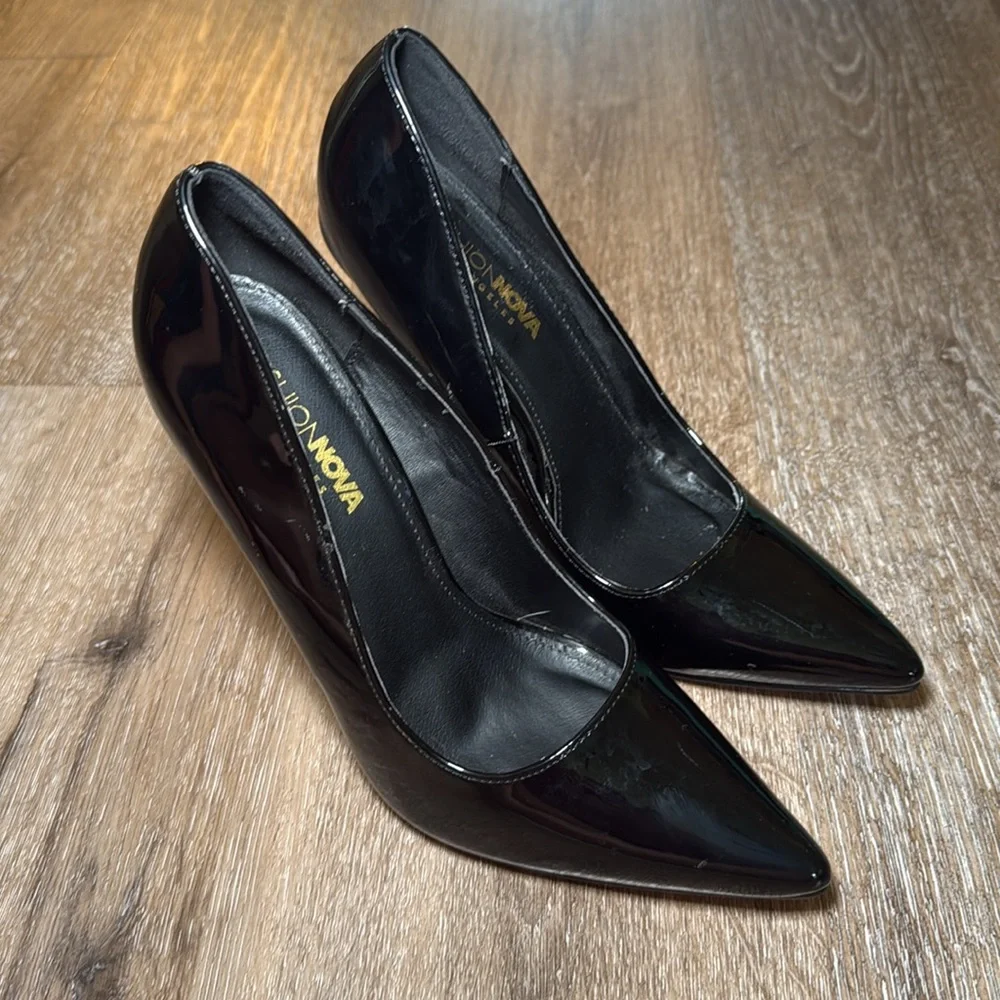 Fashion Nova Women’s Black Pointed Toe Stiletto Heels Size 8‎